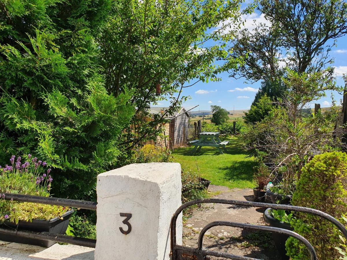 Wales' Highest Village - The Chartist Cottage - Trefil Tredegar Bagian luar foto
